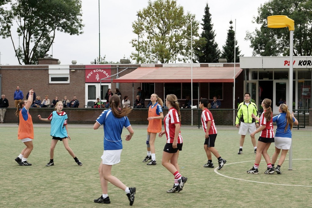 Korfbal B5  21 september-009.jpg